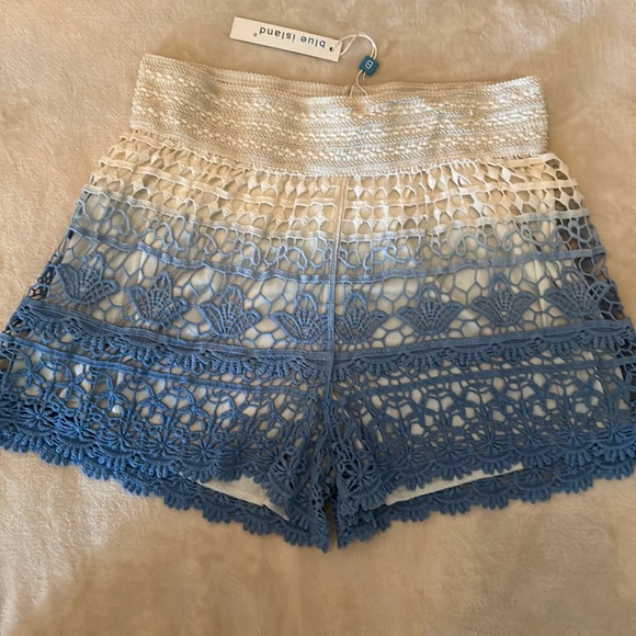 BLUE ISLAND LACE SHORTS - Picture 1 of 1